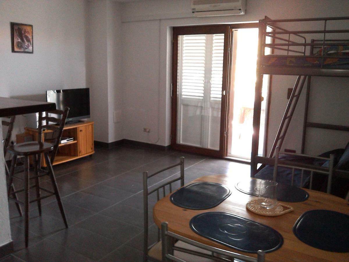 Ferienwohnung-Apartment Bootsliegeplatz Nach Anfrage Povljana Zewnętrze zdjęcie